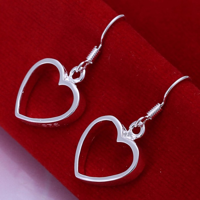 SE047 Silver Jewelry Heart Dangle Earrings For Women