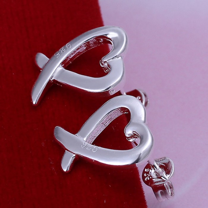 SE055 Silver Jewelry Heart Stud Earrings For Women