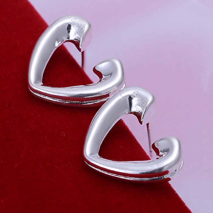 SE065 Silver Jewelry Open Heart Stud Earrings For Women