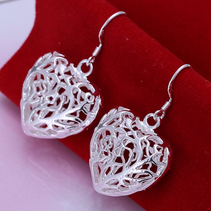 SE075 Silver Jewelry Hollow Heart Dangle Earrings For Women