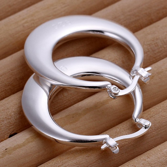 SE077 Silver Jewelry Moon Hoop Earrings For Women