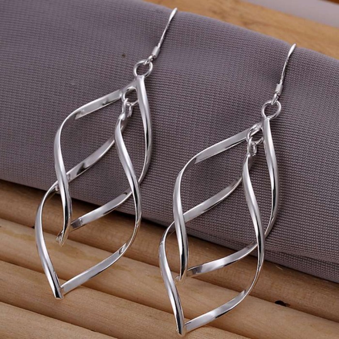 SE168 Silver Jewelry Beauty Dangle Earrings For Women