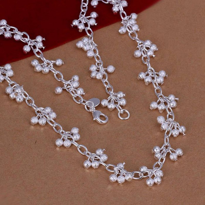 SN198 Fashion Silver Jewelry Frosted Grape Necklace For Women