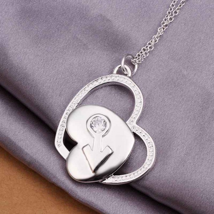 SN353 Fashion Silver Jewelry Crystal Heart Pendants Necklace