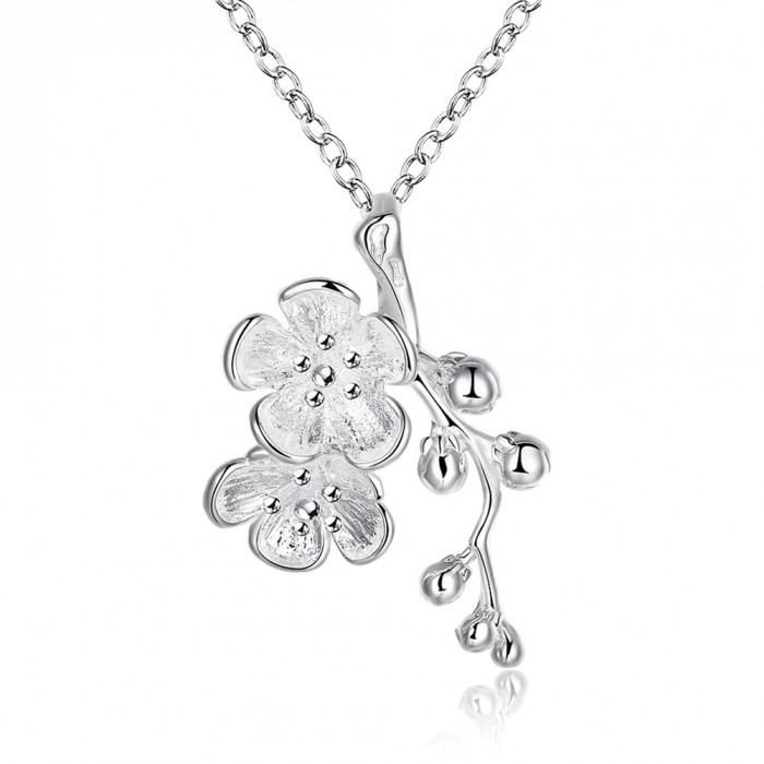 SN745 Fashion Silver Jewelry Plum Blossom Pendants Necklace