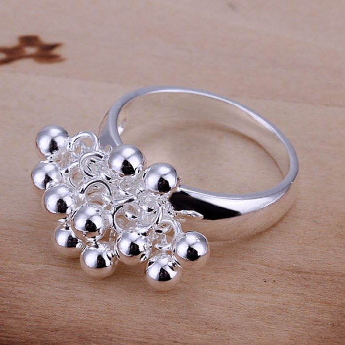 SR016 Fashion Silver Jewelry Grape Rings For Women