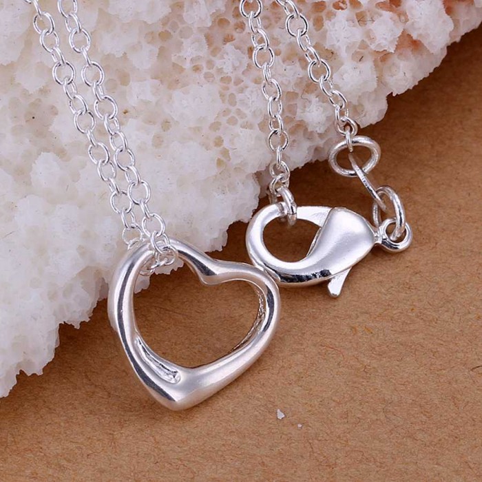 SP078 Fashion Silver Jewelry Small Heart Chain Pendant Necklace