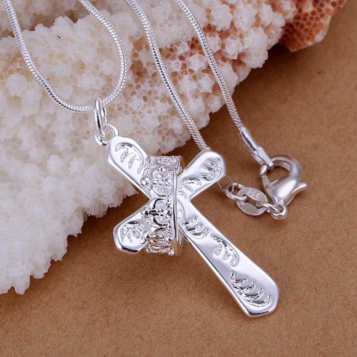 SP104 Fashion Silver Jewelry Crown Cross Chain Pendant Necklace
