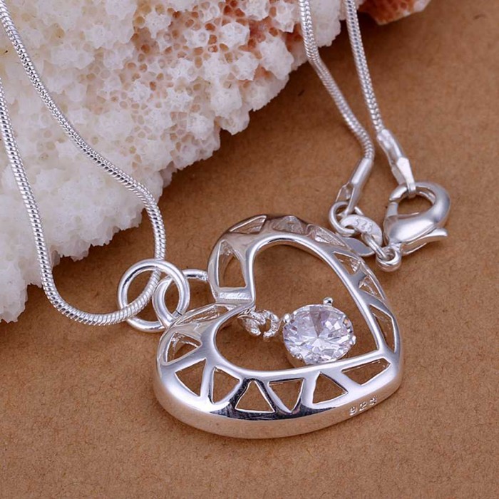 SP116 Fashion Silver Jewelry Crystal Heart Chain Pendant Necklace